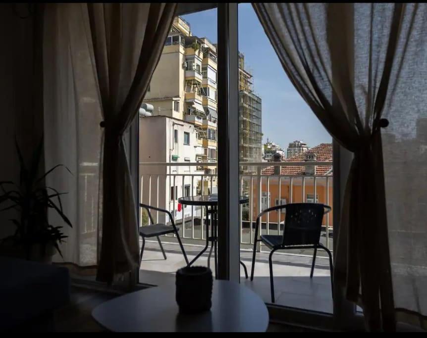 Tirana City Comfort Exterior foto